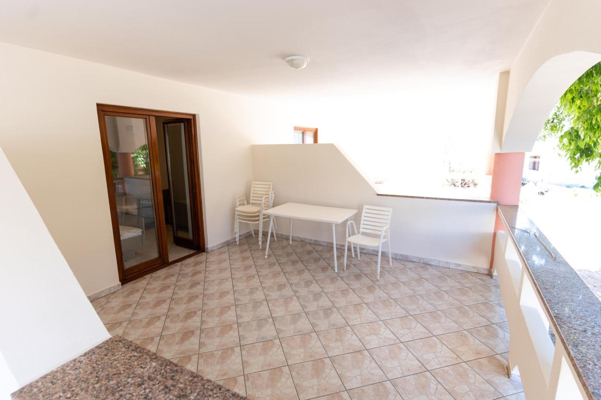 Villa Barbara Oasis Central Suite With Terrace ノヴァリャ エクステリア 写真